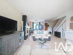 House in Magnanville (78200)
