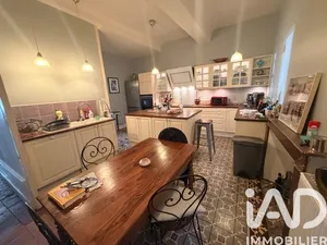 Townhouse in Saint-Gengoux-le-National (71460)