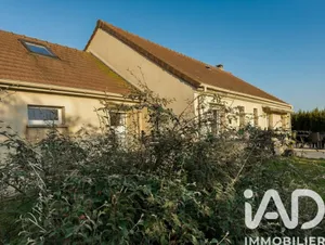 Maison traditionnelle à Griselles (45210)