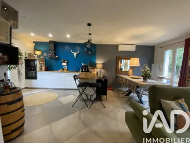 Traditional house in Gas (28320)