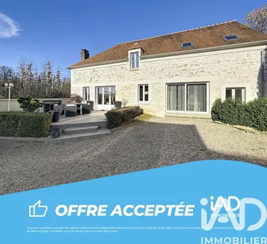 Village house in Gurgy (89250)