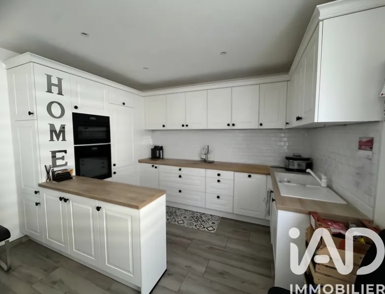 Maison 8 pièces 179 m² · à Herserange · 179 m² · 299 000 €