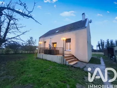 Maison de campagne à Fresnay (10200)