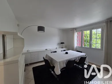 Maison traditionnelle à Sucy-en-Brie (94370)