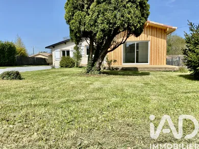 Maison à Saint-Quentin-de-Baron (33750)