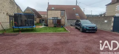 Maison à Fleury-la-Vallée (89113)