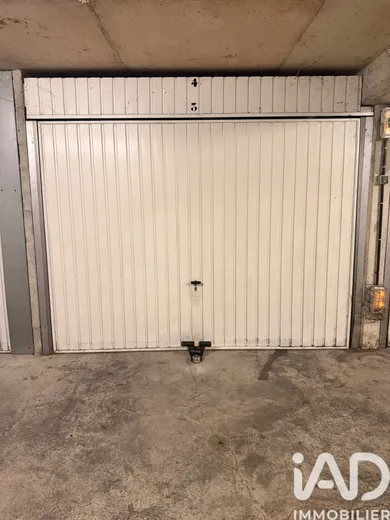 Garage à Marseille (13011)