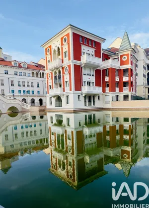 Duplex in Le Plessis Robinson (92350)