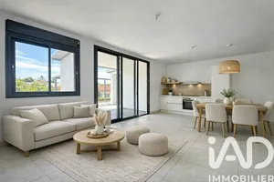 Apartment in Saint-Pierre (97410)