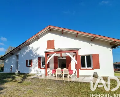 Maison traditionnelle à Sanguinet (40460)