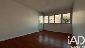 Apartment in Ris-Orangis (91130)