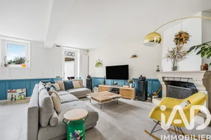 House in Buc (78530)