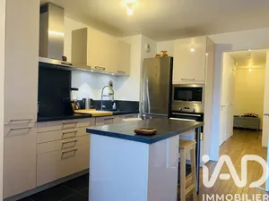 Apartment in Romainville (93230)