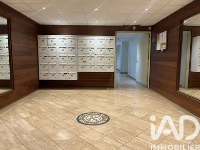 Apartment in Saint-Denis (97400)