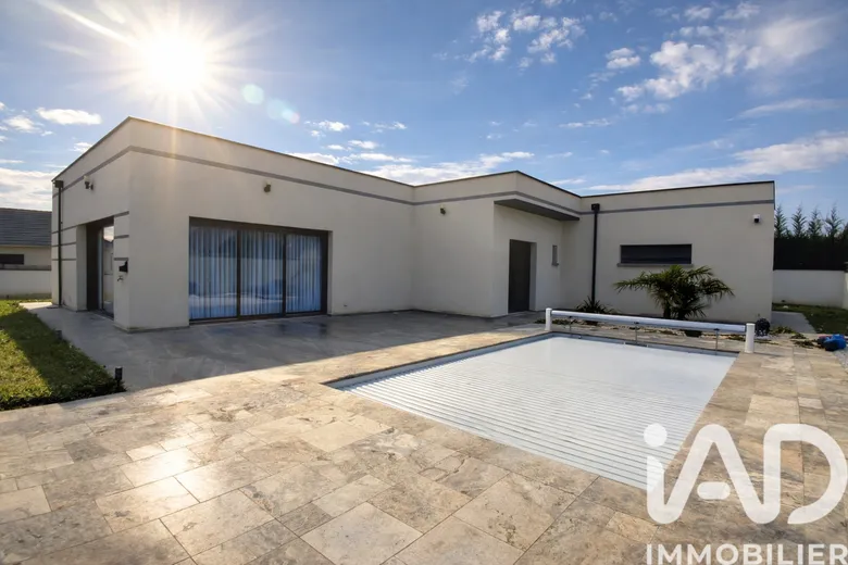 Maison 5 pièces 160 m² · à Crissey · 160 m² · 480 000 €