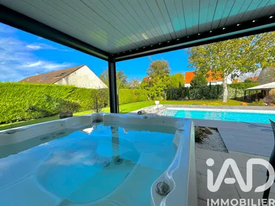 Traditional house in Sens (89100)