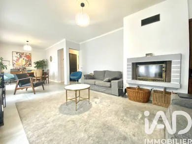 Pavillon à Orly (94310)