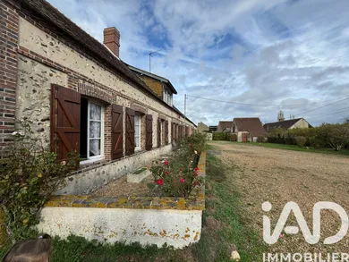 Maison à Les Châtelets (28270)