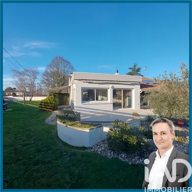 House in Cholet (49300)