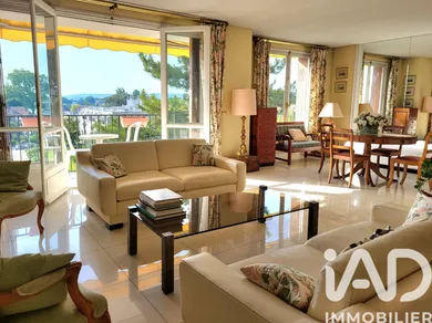 Apartment in Enghien-les-Bains (95880)