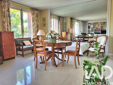 Apartment in Enghien-les-Bains (95880)