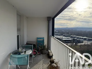 Apartment in Carrières-sous-Poissy (78955)