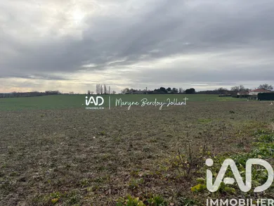 Terrain à bâtir à Sainte Radegonde (32500)