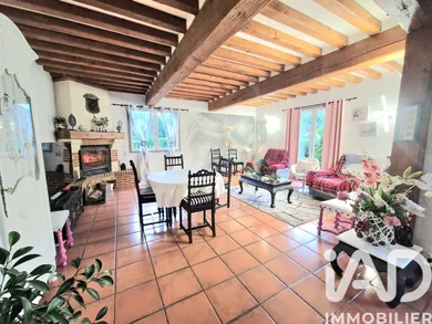 House in Forges-les-Eaux (76440)