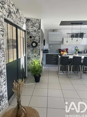 Maison traditionnelle à Bessines (79000)