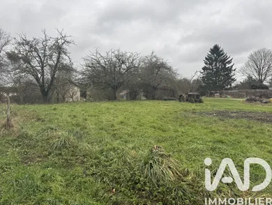 Building plot in Houdan (78550)