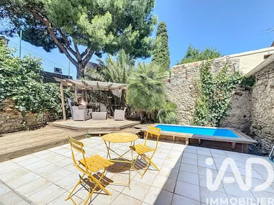 Appartement à CORNEILHAN (34490)