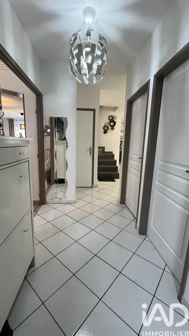 Townhouse in Drancy (93700)