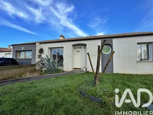 Detached house in Montréverd (85260)