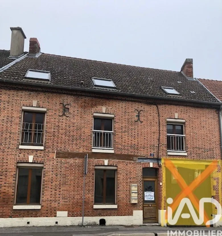Maison 6 pièces 194 m² · à Blancs-Coteaux · 194 m² · 157 000 €