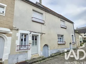 Maison de village à Irancy (89290)