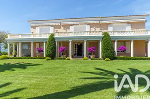 Mansion in Antibes (06160)