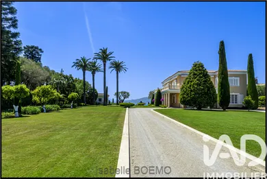 Mansion in Antibes (06160)