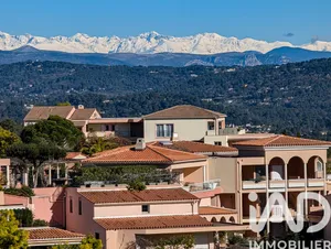 Appartement à Mandelieu-la-Napoule (06210)