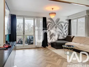 Apartment in Le Plessis-Bouchard (95130)