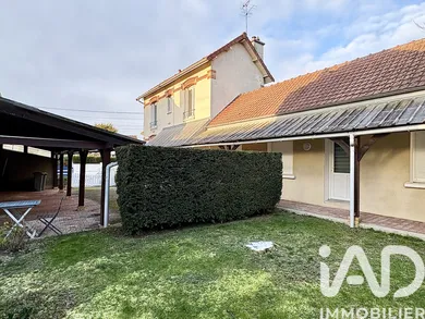 Immeuble à Saint-André-les-Vergers (10120)