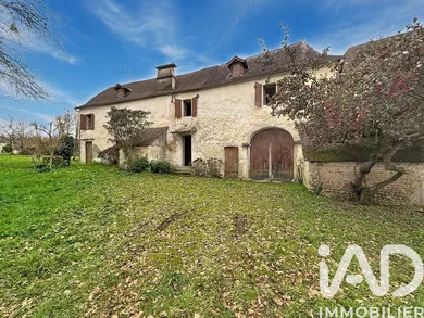 Maison traditionnelle à Monein (64360)