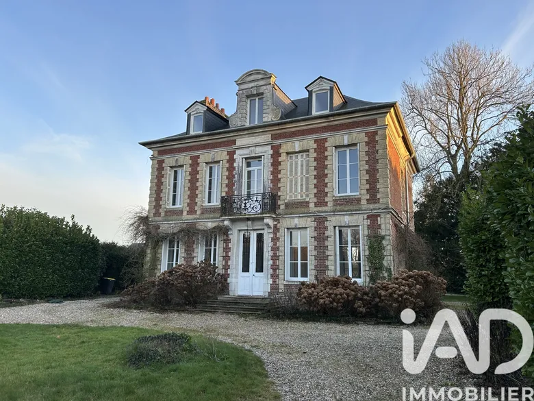 Maison 10 pièces 245 m² · à Lieurey · 245 m² · 552 000 €