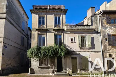 Maison de ville à Arles (13200)