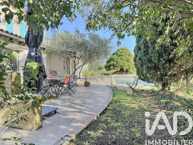 Maison de campagne à Arles (13200)