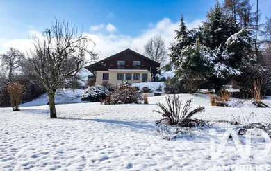 Maison traditionnelle à Saint-Eustache (74410)