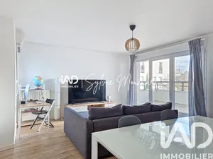 Apartment in Élancourt (78990)
