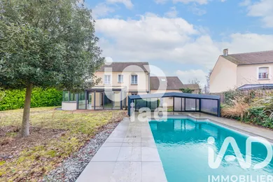 Maison à Villaines-sous-Bois (95570)