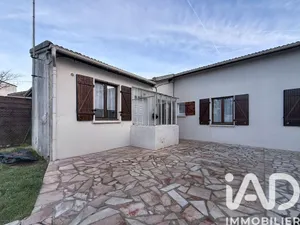 House in Courtry (77181)