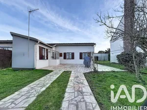 House in Courtry (77181)