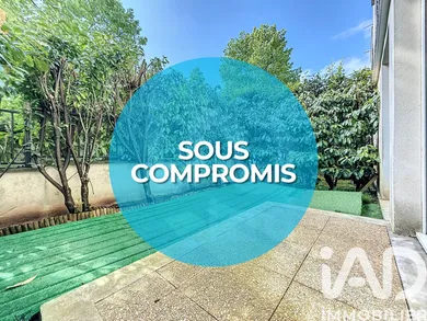 Apartment in Pontault-Combault (77340)